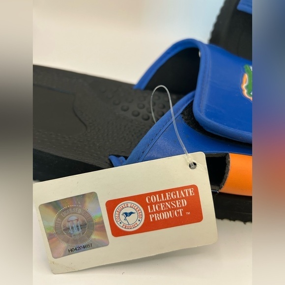 Florida Gators Slide Sandals / Flip Flops - Size 9 / 10 Mens. - Picture 2 of 8